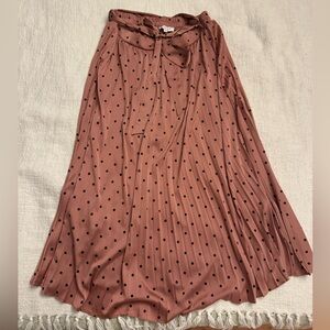 Worn once tie elastic waist pleated skirt hits just above ankle I’m 5’4”